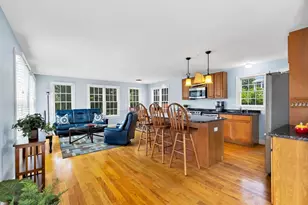 34 Prospect Ave, Bourne, MA 02559 - Photo 4
