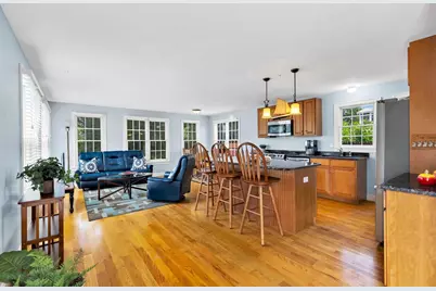 34 Prospect Ave, Bourne, MA 02559 - Photo 4