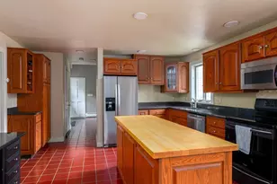 270 Ball Hill Rd, Princeton, MA 01541 - Photo 2