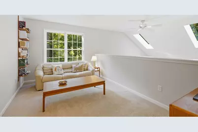 12 Chestnut Ln #12, Bedford, MA 01730 - Photo 18