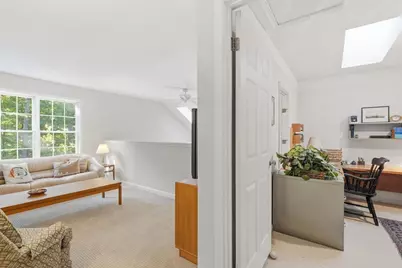 12 Chestnut Ln #12, Bedford, MA 01730 - Photo 16