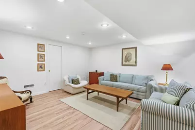 12 Chestnut Ln #12, Bedford, MA 01730 - Photo 26