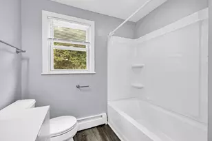 62 Hollis St, Lowell, MA 01852 - Photo 8