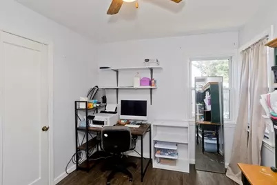 39 Seymour Ave, Springfield, MA 01109 - Photo 12