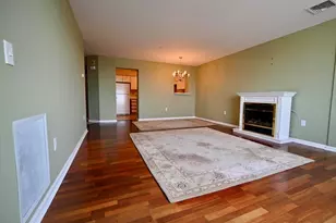 30 Chelsea St, Everett, MA 02149 - Photo 10