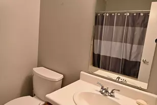 30 Chelsea St, Everett, MA 02149 - Photo 18