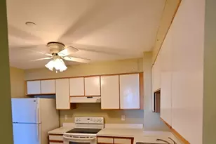 30 Chelsea St, Everett, MA 02149 - Photo 14