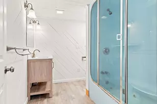 27 Davis Ave, Wrentham, MA 02093 - Photo 14