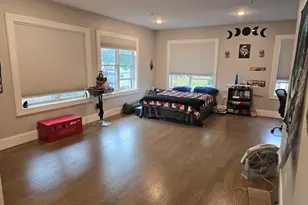 55 Hutchings St, Boston, MA 02121 - Photo 6