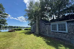 56 Lakeside Ave, Dartmouth, MA 02747 - Photo 2