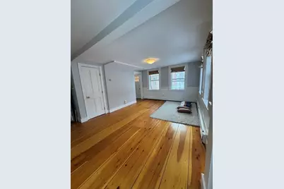 3A Avon St #A, Reading, MA 01867 - Photo 4