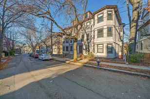 10-24 University Rd, Brookline, MA 02445 - Photo 8