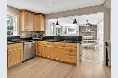 300 Pratt Street, Mansfield, MA 02048 - Photo 16