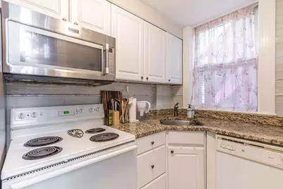 405 Commonwealth Ave #2, Boston, MA 02215 - Photo 12
