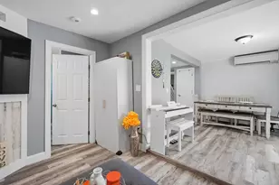 72 Switzer St, Springfield, MA 01109 - Photo 22