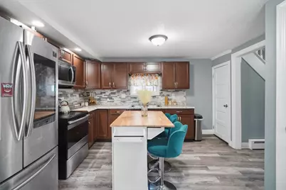 72 Switzer Street, Springfield, MA 01109 - Photo 10