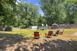 72 Switzer St, Springfield, MA 01109 - Photo 14