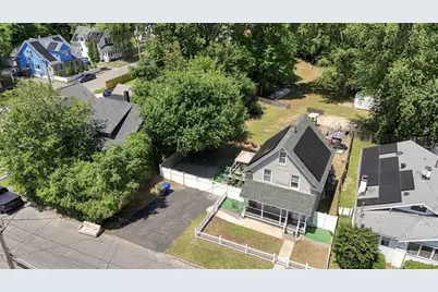 72 Switzer Street, Springfield, MA 01109 - Photo 4