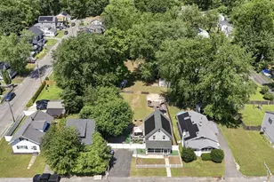 72 Switzer St, Springfield, MA 01109 - Photo 12