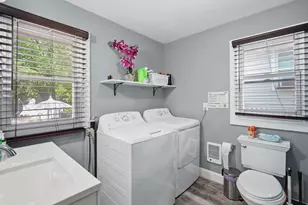 72 Switzer St, Springfield, MA 01109 - Photo 20