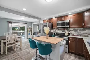 72 Switzer St, Springfield, MA 01109 - Photo 28