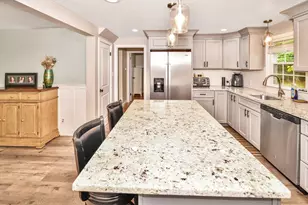 18 Louise St, Canton, MA 02021 - Photo 8