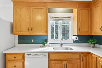 36 Fox Run Rd #36, Blackstone, MA 01504 - Photo 8