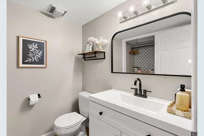 406 Pine Brook Dr #406, Peabody, MA 01960 - Photo 6