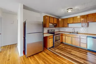 39 Englewood Ave, Boston, MA 02135 - Photo 10