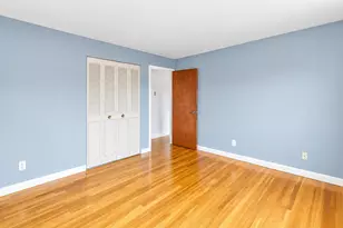 39 Englewood Ave, Boston, MA 02135 - Photo 16