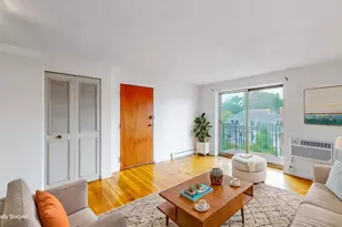 39 Englewood Ave, Boston, MA 02135 - Photo 2