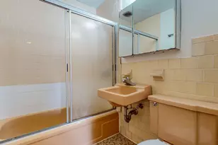 39 Englewood Ave, Boston, MA 02135 - Photo 22