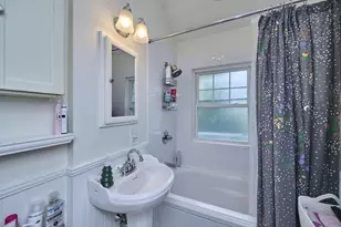 41 Lynde Ave, Melrose, MA 02176 - Photo 16