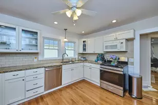 41 Lynde Ave, Melrose, MA 02176 - Photo 6