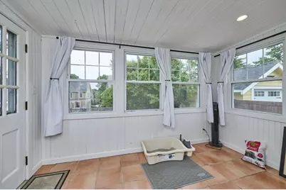 41 Lynde Ave, Melrose, MA 02176 - Photo 18