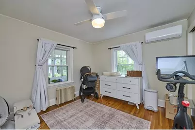 41 Lynde Ave, Melrose, MA 02176 - Photo 14