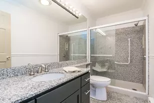 177 Porter Lake Dr, Springfield, MA 01106 - Photo 22