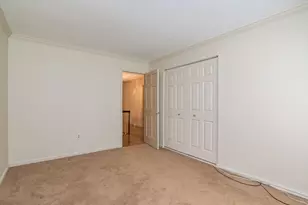 177 Porter Lake Dr, Springfield, MA 01106 - Photo 20