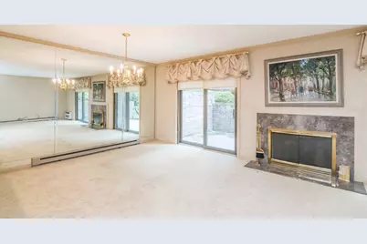 177 Porter Lake Dr #177, Springfield, MA 01106 - Photo 4