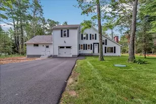 3 Viber Ln, Falmouth, MA 02536 - Photo 2