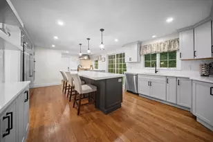 10 Juniper Hill Rd, Waltham, MA 02452 - Photo 6