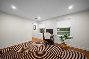 10 Juniper Hill Rd, Waltham, MA 02452 - Photo 14