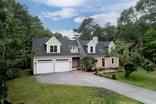 185 Bournehurst Dr, Plymouth, MA 02360 - Photo 1