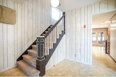 64 Ridgewood Avenue, Holyoke, MA 01040 - Photo 4