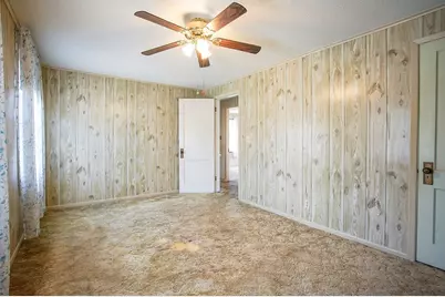 64 Ridgewood Avenue, Holyoke, MA 01040 - Photo 20