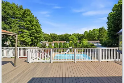 1056 North West St, Agawam, MA 01001 - Photo 30