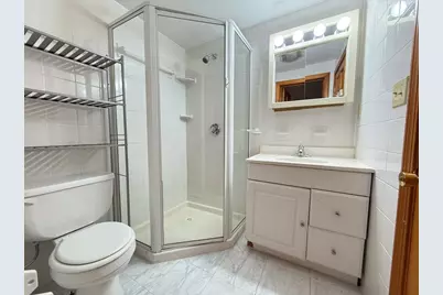 26 Hanmond Pond Pkwy #0, Brookline, MA 02467 - Photo 12