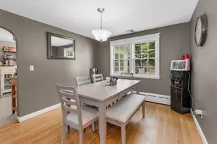 77 Valley Rd, Dracut, MA 01826 - Photo 10