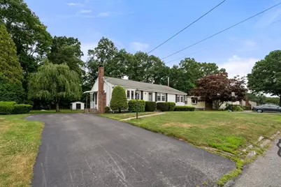 16 Davis Rd, Stoughton, MA 02072 - Photo 2