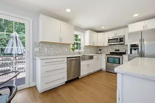 96 Glenfield Rd, North Attleboro, MA 02760 - Photo 4
